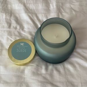 Modern Expressions White Suede Candle Soy Blend 18oz